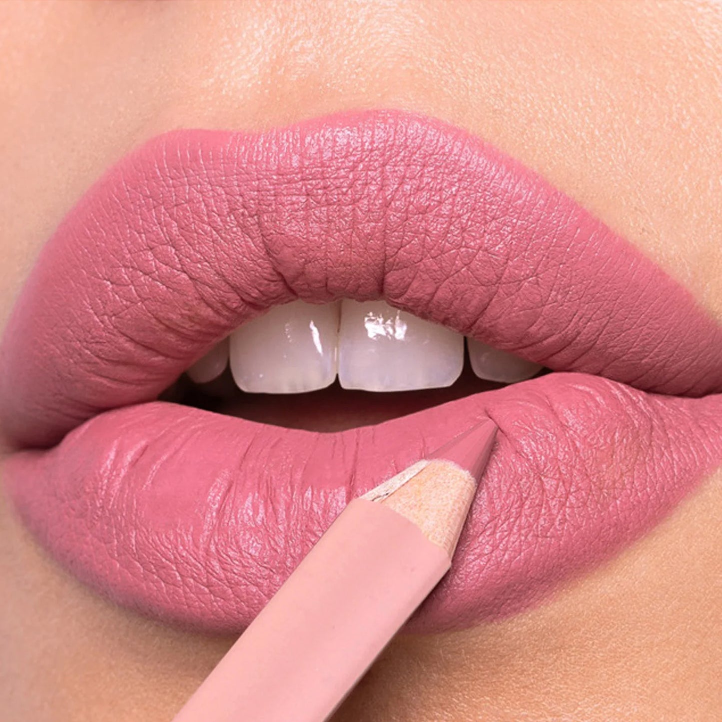Matte lip liner pencil