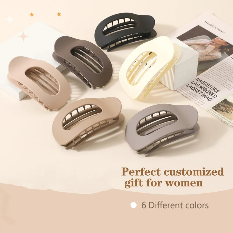 Floral Hair Clip – Stylish Claw Clip with Strong Grip