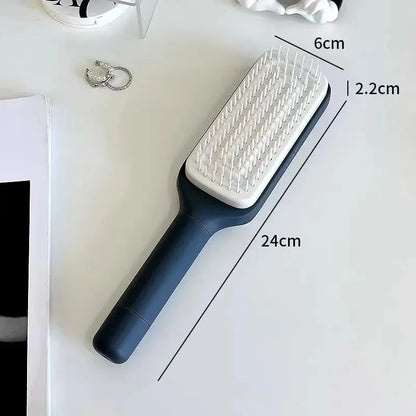 Retractable hairbrush
