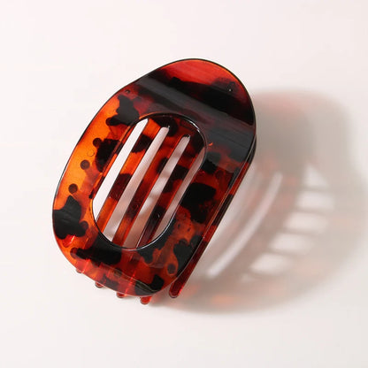 Floral Hair Clip – Stylish Claw Clip with Strong Grip
