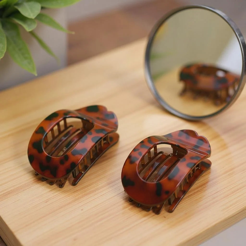 Floral Hair Clip – Stylish Claw Clip with Strong Grip