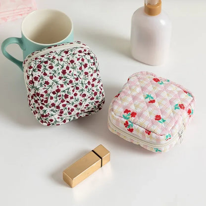 ✨ Your Perfect Period Pouch! ✨